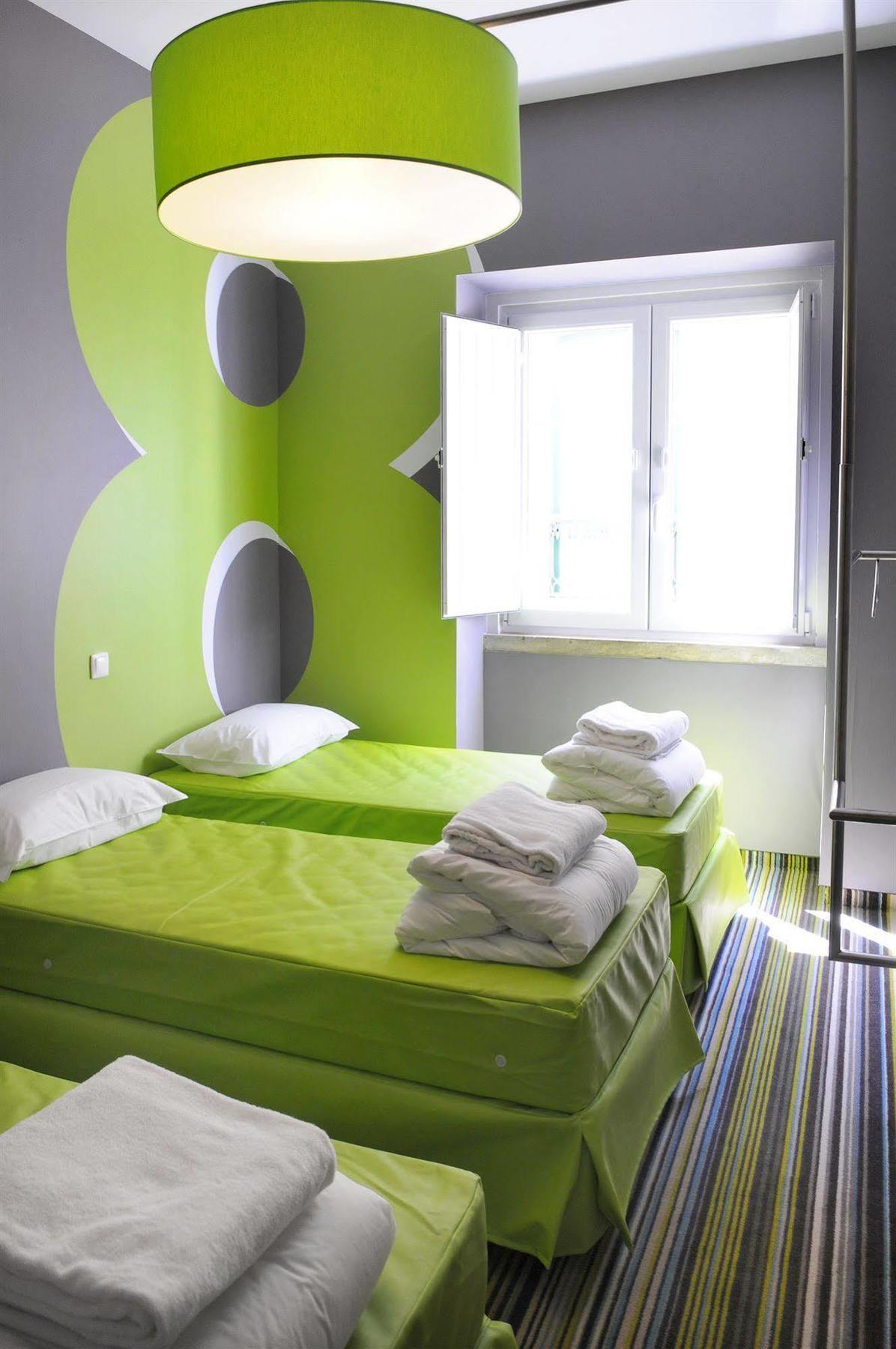 Hello Lisbon Santa Catarina Suites Exteriör bild