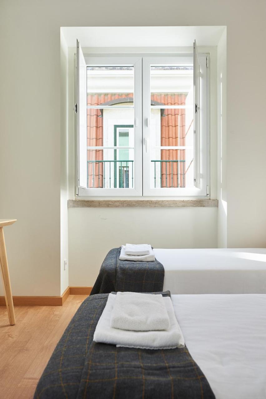 Hello Lisbon Santa Catarina Suites Exteriör bild